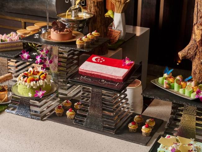 SG61 Buffet at LUCE 